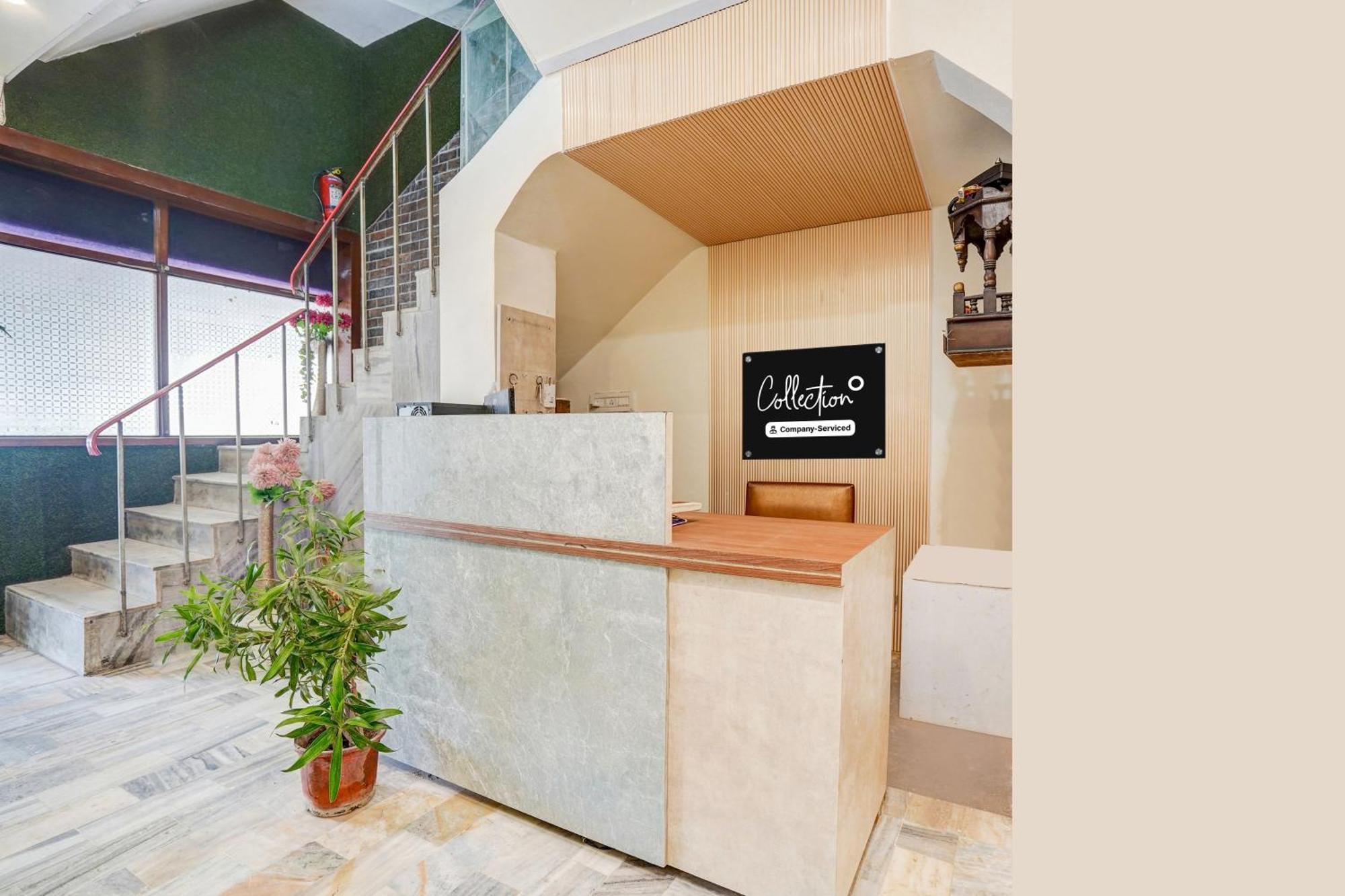 Super Collection O Ratan Lal Nagar Hotel Kanpur Exterior photo